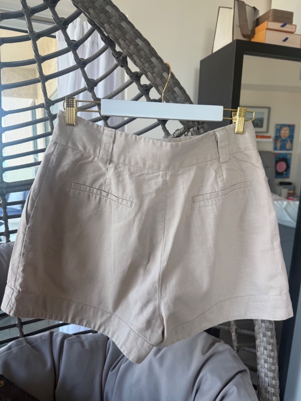 Shorts - Picture 2 of 4